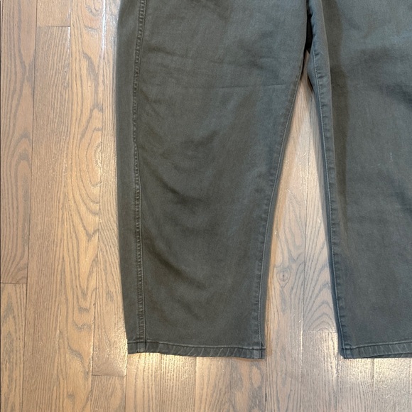 GAP Mid Rise Twill Barrel Pants - Picture 6 of 9